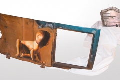 Cuadro pintado a óleo sobre hierro oxidado titulado: ¿QUÉ MENTE PERVERSA NOS HA SEPARADO? de Siro López